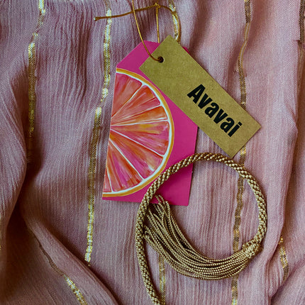Maxi Dress a righe oro con cintura in cordoncino e nappine✨ Rosa Polvere