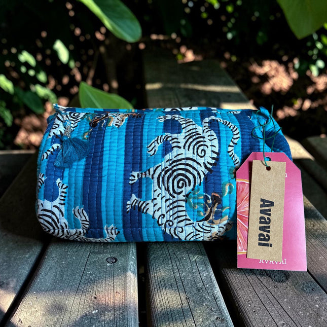Roary Pouch ★ Drago Marino