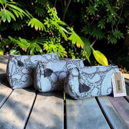 Roary Pouch ★ Perla