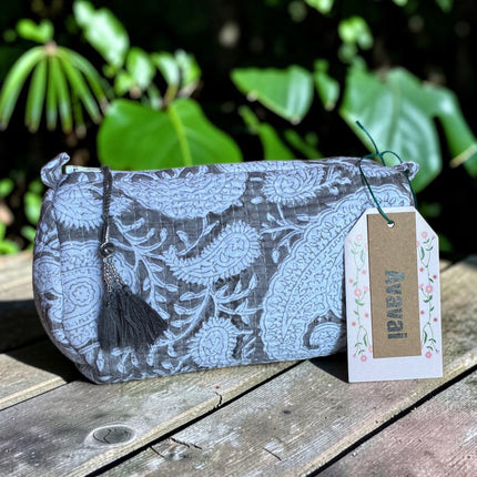 Roary Pouch ★ Perla