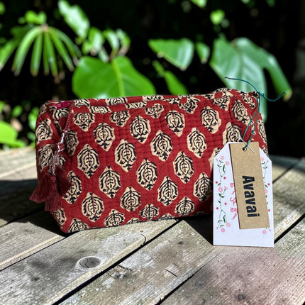 Roary Pouch ★ Indra