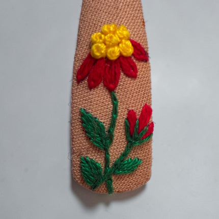 Fermagli Zinnia — Ricamati a Mano