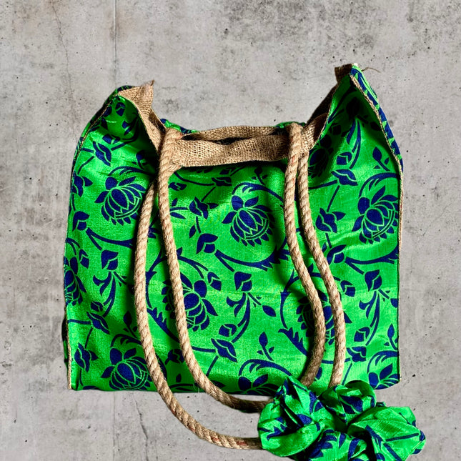 The Silkie Shopper Bag + Scrunchie  ★ Verde Rabbioso