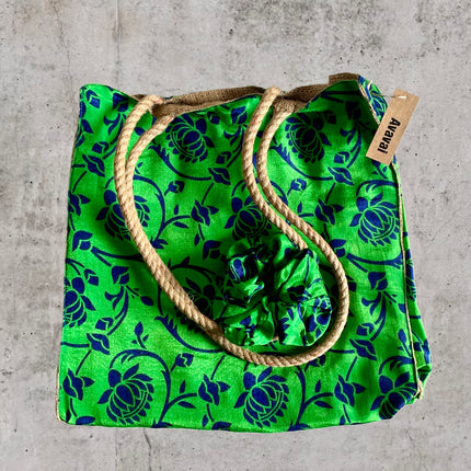 The Silkie Shopper Bag + Scrunchie  ★ Verde Rabbioso