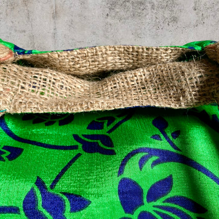 The Silkie Shopper Bag + Scrunchie  ★ Verde Rabbioso