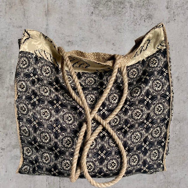 The Silky Shopper Bag + Scrunchie  ★ Papirus