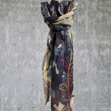 Sciarpa ricamata a mano 100% Lana ❄️ Alaska