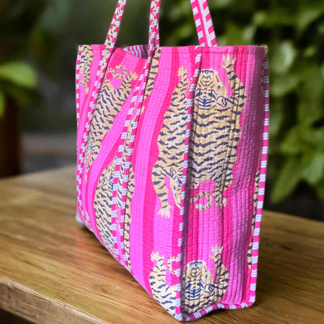 Tigers & Stripes Tote Bag 🐾 Fucsia
