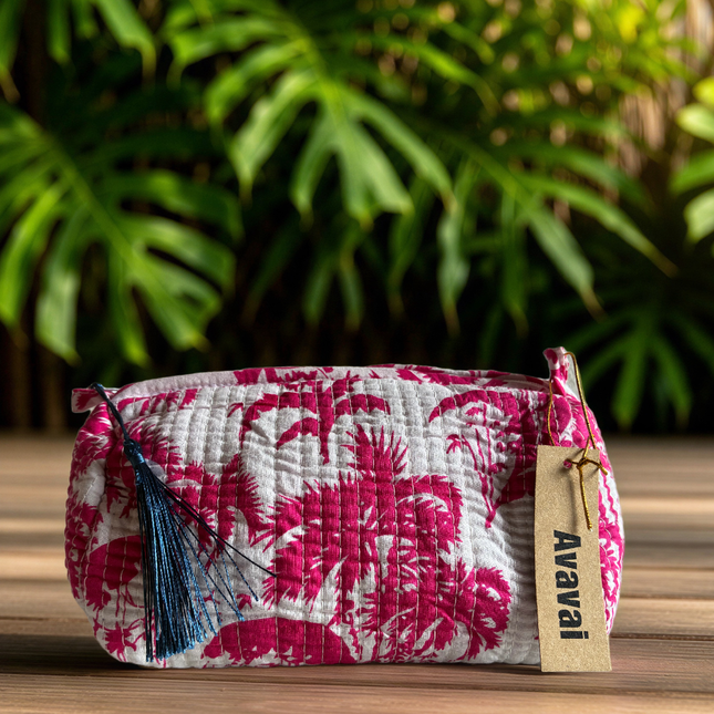 Roary Pouches 🐾 Fucsia Palm