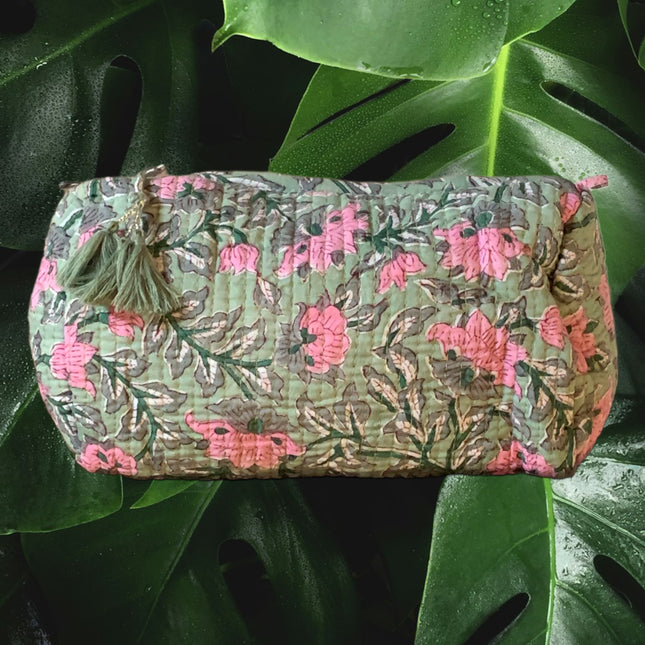 Roary Poaches 🐾 Montmarte