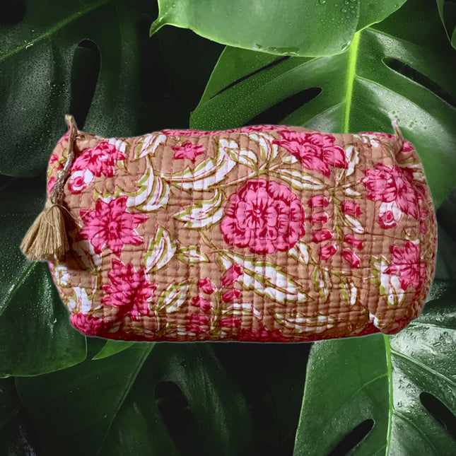 Roary Pouches 🐾 Milk Shake