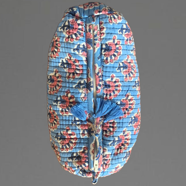 Roary Pouches 🐾 Aquitania